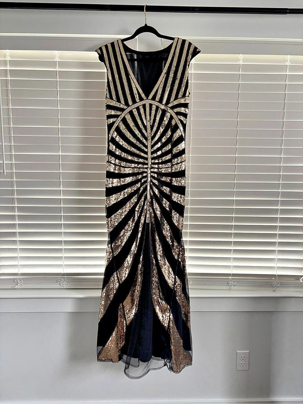 Metme Black & Gold Sequin Maxi Dress Like New